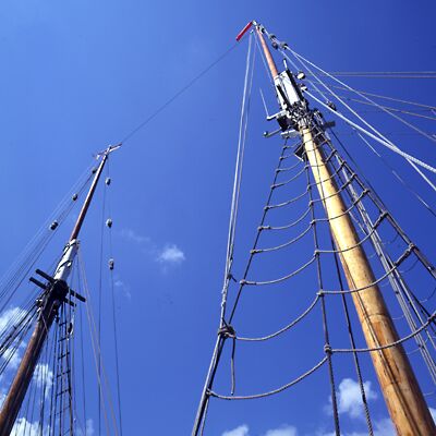 Kamera: D:\Daten\Bilder\Roh-Scan\Schweden\Web\Schiff01.jpg<br>
400 x 400 - 27,6 KB