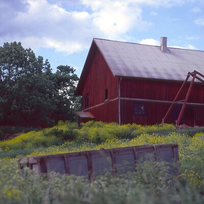 Camera: D:\Daten\Bilder\Roh-Scan\Schweden\Web\Hof10.jpg<br>
400 x 400 - 26,9 KB