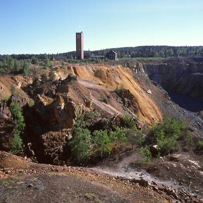 Camera: D:\Daten\Bilder\Roh-Scan\Schweden\Web\Falun12.jpg<br>
400 x 400 - 41,0 KB