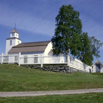 Camera: D:\Daten\Bilder\Roh-Scan\Schweden\Web\Kirche04.jpg<br>
400 x 400 - 34,0 KB